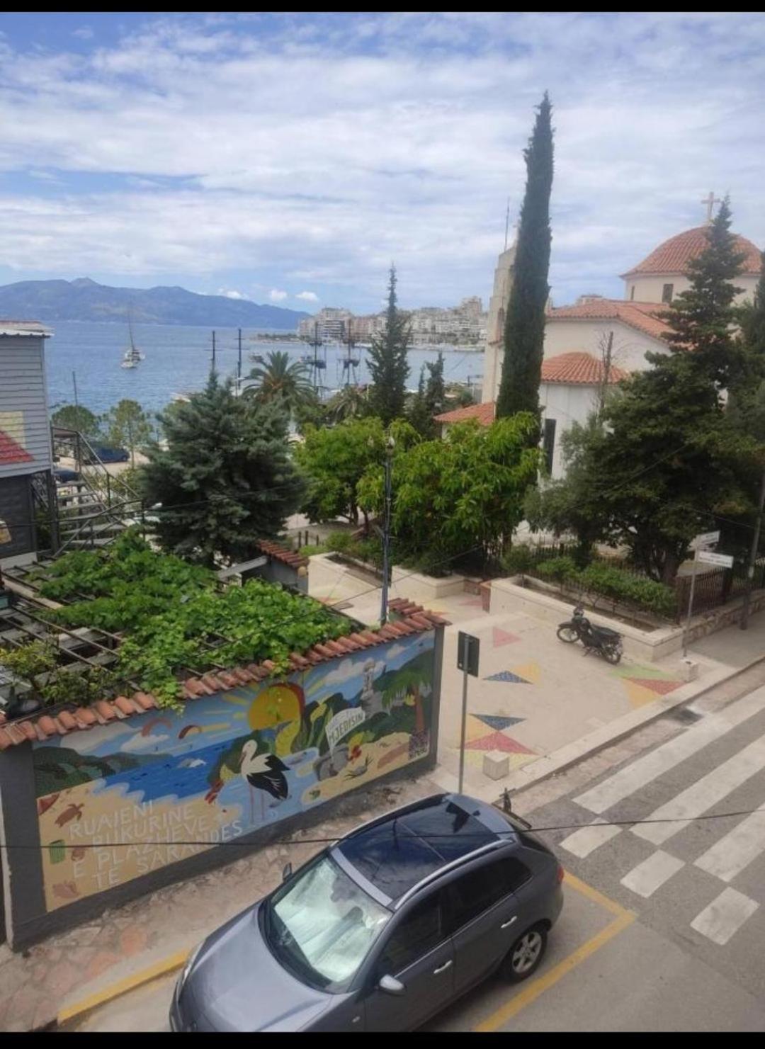 Margaritas Apartments Sarande Bilik gambar